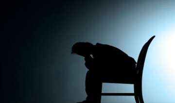 man commits suicide due to financial problems -... man commits suicide due to financial problems -...