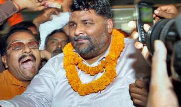 pappu yadav continues fast to support hazare -... pappu yadav continues fast to support hazare -...