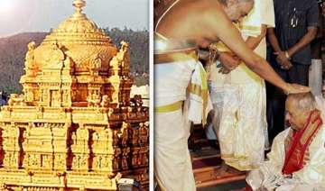 pranab worships at tirupati temple - India TV pranab worships at tirupati temple - India TV