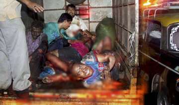 rs 5 lakh for kin of those killed rs 50 000 to... rs 5 lakh for kin of those killed rs 50 000 to...