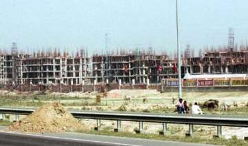 sc notice to gnoida up on land acquisition row -... sc notice to gnoida up on land acquisition row -...