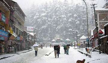snowfall in kullu manali - India TV snowfall in kullu manali - India TV