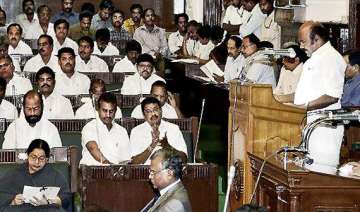 tn assembly passes resolution on mullaperiyar dam... tn assembly passes resolution on mullaperiyar dam...