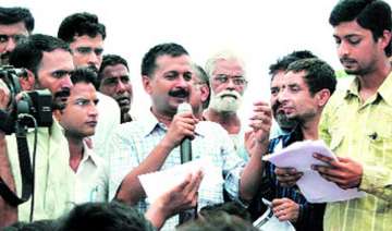 team hazare initiates referendum on lokpal bill -... team hazare initiates referendum on lokpal bill -...