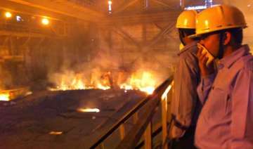 five killed in gas leakage at bhilai steel plant... five killed in gas leakage at bhilai steel plant...