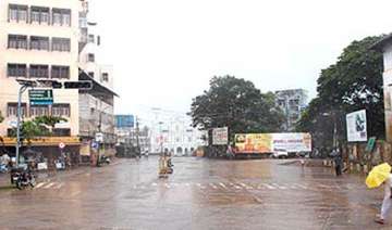 akali bjp bandh evokes mixed response in punjab -... akali bjp bandh evokes mixed response in punjab -...