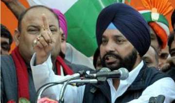 east delhi rally blows away claims of modi wave... east delhi rally blows away claims of modi wave...