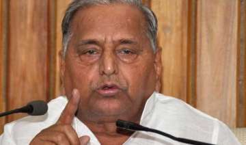 congress faces isolation mulayam and others... congress faces isolation mulayam and others...