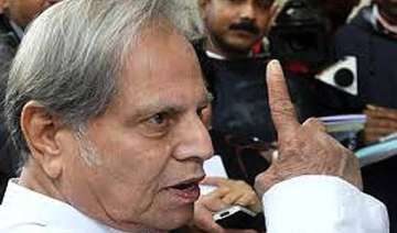former maharashtra chief minister ar antulay... former maharashtra chief minister ar antulay...
