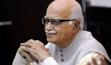 advani backs bharat ratna for atal bihari... advani backs bharat ratna for atal bihari...