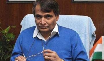 van driver s negligence seems reason for mishap... van driver s negligence seems reason for mishap...