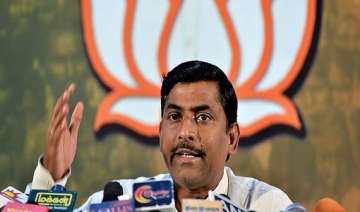 congress is a party of many turns bjp - India TV congress is a party of many turns bjp - India TV