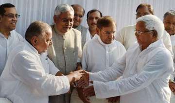 bihar polls samajwadi party begins indefinite... bihar polls samajwadi party begins indefinite...
