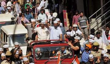 kejriwal ready to take on modi in varanasi if... kejriwal ready to take on modi in varanasi if...