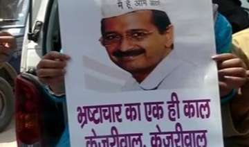 kejriwal to tour varanasi villages to woo rural... kejriwal to tour varanasi villages to woo rural...