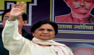 mayawati announces rs 1 lakh assistance to... mayawati announces rs 1 lakh assistance to...