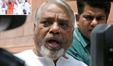 ramdev and anna s joint fast infantile says... ramdev and anna s joint fast infantile says...