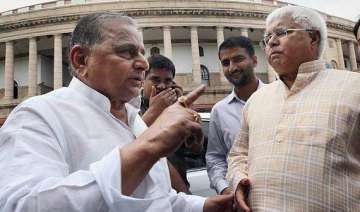 sp rjd oppose lokpal bill - India TV sp rjd oppose lokpal bill - India TV