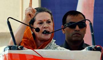 sonia expresses anguish over mumbai gang rape -... sonia expresses anguish over mumbai gang rape -...
