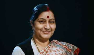 sushma swaraj speaks to mamata ahead of bangla... sushma swaraj speaks to mamata ahead of bangla...