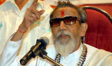 thackeray asks dalits not to fall in congress... thackeray asks dalits not to fall in congress...