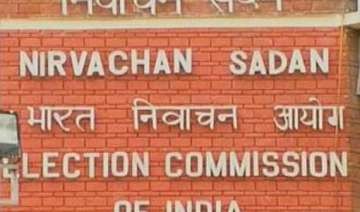 vip politicians baggage to be screened at delhi... vip politicians baggage to be screened at delhi...