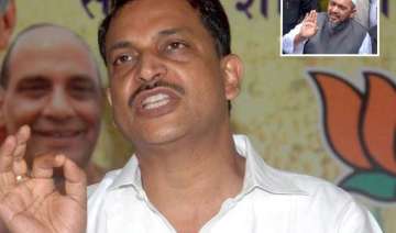 vastanvi s removal a setback to secular forces... vastanvi s removal a setback to secular forces...