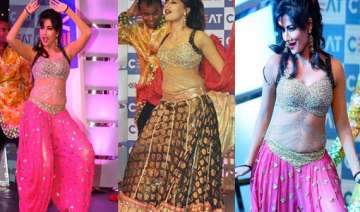chitrangada adds glamour as virat shikhar ashwin... chitrangada adds glamour as virat shikhar ashwin...