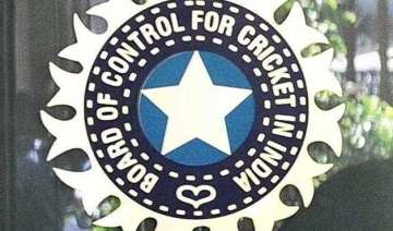 madras high court issues notice to bcci on csk... madras high court issues notice to bcci on csk...