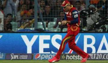 ipl 8 fielding howlers in limelight again at eden... ipl 8 fielding howlers in limelight again at eden...