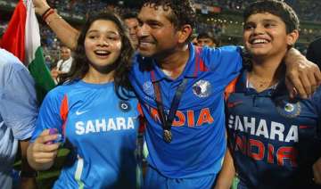 sachin urges indians to pursue dreams with hard... sachin urges indians to pursue dreams with hard...