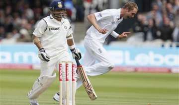 tendulkar played with fever in first test - India... tendulkar played with fever in first test - India...