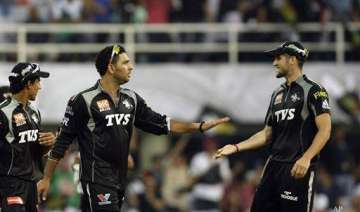 yuvraj has a tricky business in hand - India TV yuvraj has a tricky business in hand - India TV