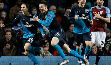 benayoun gives arsenal 2 1 win at aston villa -... benayoun gives arsenal 2 1 win at aston villa -...
