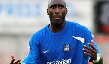 ex england defender campbell makes racism claims... ex england defender campbell makes racism claims...