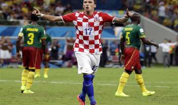 fifa world cup mandzukic scores 2 as croatia... fifa world cup mandzukic scores 2 as croatia...