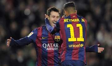 man city schalke advance messi scores again -... man city schalke advance messi scores again -...