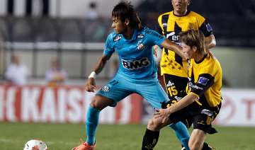 neymar leads santos to copa libertadores win... neymar leads santos to copa libertadores win...