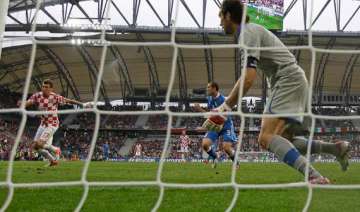 roatia s mandzukic takes euro 2012 by storm -... roatia s mandzukic takes euro 2012 by storm -...