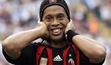 ronaldinho undergoes cosmetic surgery for buck... ronaldinho undergoes cosmetic surgery for buck...