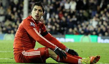 suarez banned 8 matches for racially abusing evra... suarez banned 8 matches for racially abusing evra...