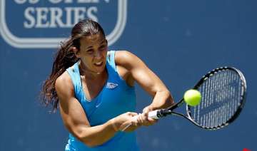 bartoli tops marino to reach quarters at stanford... bartoli tops marino to reach quarters at stanford...