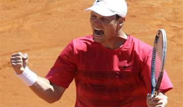 berdych beats murray to reach masters semifinals... berdych beats murray to reach masters semifinals...
