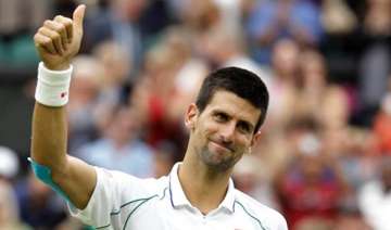 djokovic rallies past stepanek at wimbledon -... djokovic rallies past stepanek at wimbledon -...