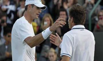 hall of fame top seeded isner advances - India TV hall of fame top seeded isner advances - India TV