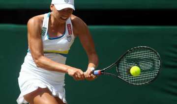 zvonareva defeats pervak to win baku cup final -... zvonareva defeats pervak to win baku cup final -...