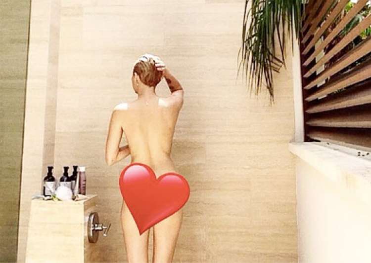 jess shaving jer pussy girls treens virgin pussy