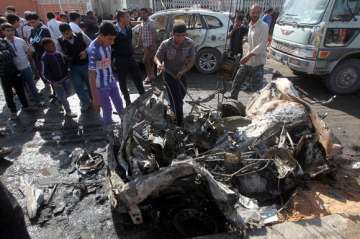 35 dead, 61 hurt in Baghdad car bomb explosion -... 35 dead, 61 hurt in Baghdad car bomb explosion -...