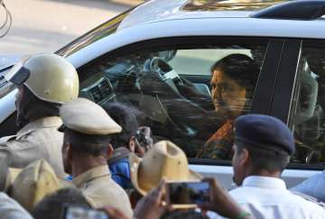 Sasikala to spend 13 more months in jail if she... Sasikala to spend 13 more months in jail if she...