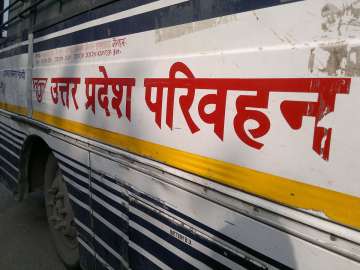 UP: 8 dead, 35 injured after bus falls into river... UP: 8 dead, 35 injured after bus falls into river...